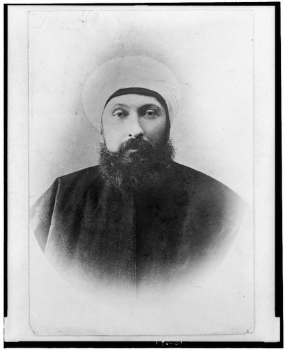Djemaleddin Effendi, head-and-shoulders portrait, facing front