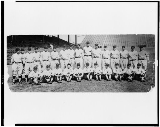 Washington Nationals baseball team posed