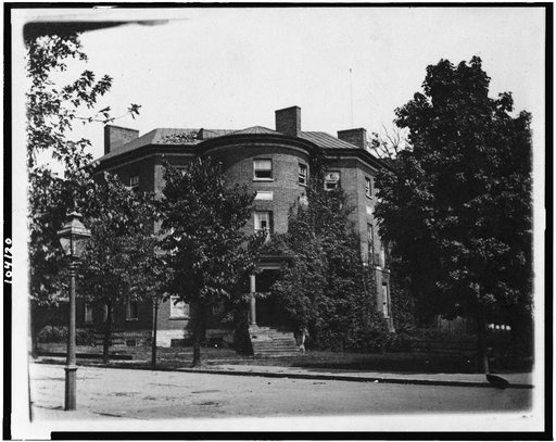 Exterior of the Octagon House, Washington, D.C.
