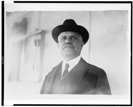 Daniel Guggenheim, head-and-shoulders portrait, facing slightly left