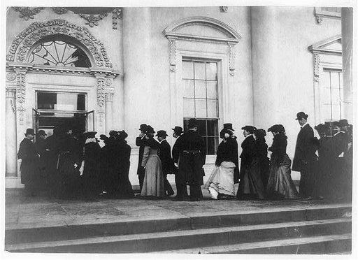 General public being admitted to White House for New Year's reception