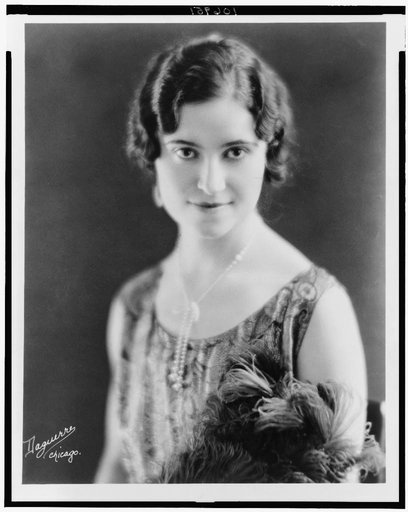 Aida Doninelli, head-and-shoulders portrait, facing front