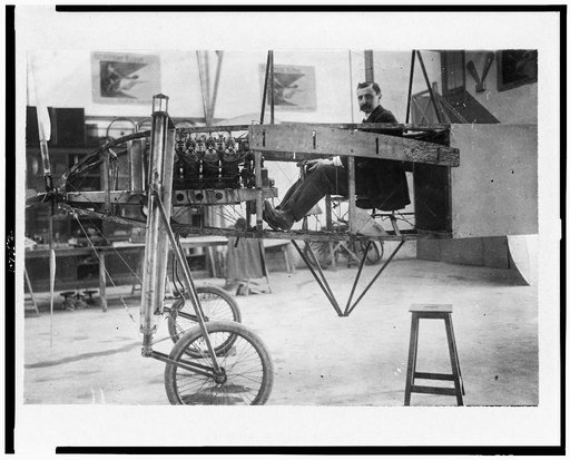 Louis Blériot at the helm of his monoplane, furnished with "automatic" motor of 50 h.p.