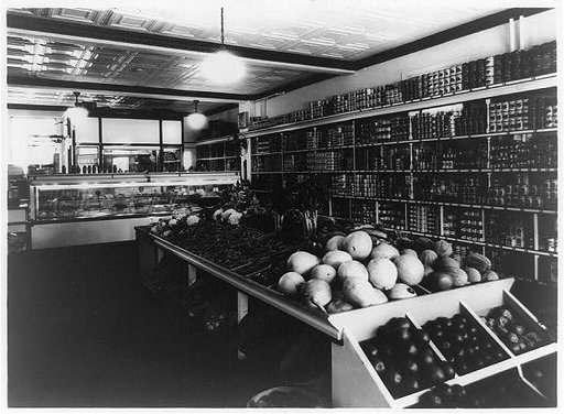 Interior view of a District Grocery Stores grocery at 3925 12th St., N.E., Washington, D.C.