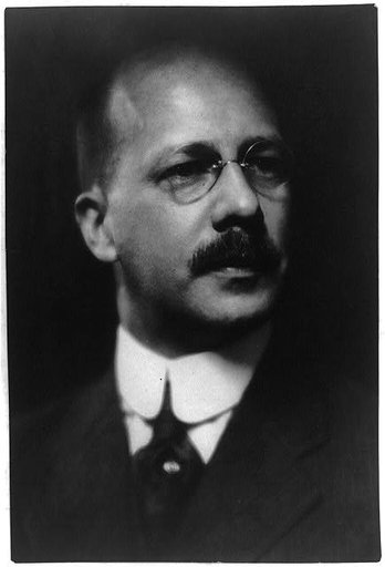 William A. Fairburn, President of the Diamond Match Co., and winner of the Dr. Louis Livingston Seaman Medal, head-and-shoulders portrait, facing right