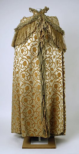 Opera cape