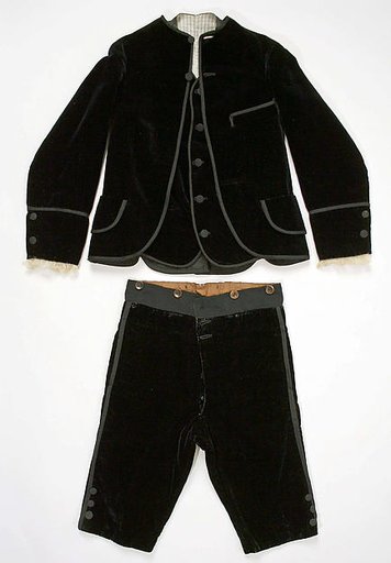 Suit