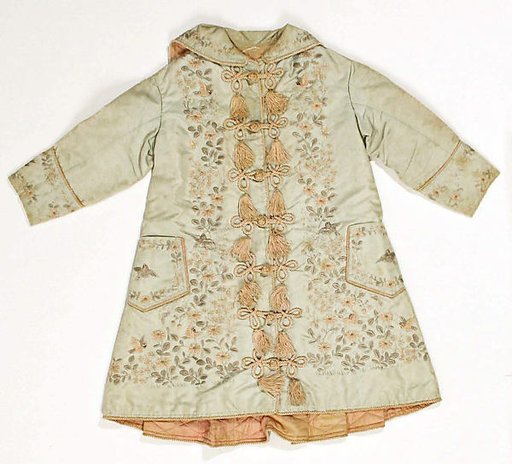 Dressing gown
