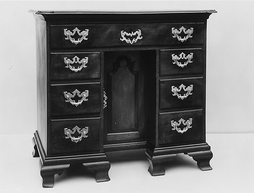 Bureau Table