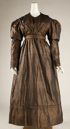 Walking dress