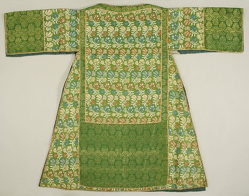 Set of vestments