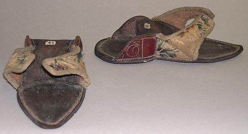 Clogs