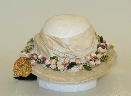 Promenade hat
