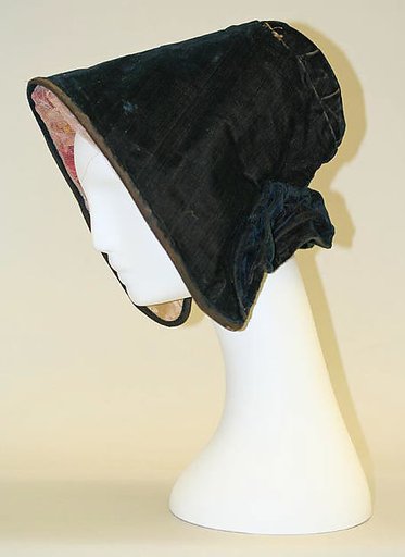 Poke bonnet