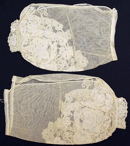 Undersleeves