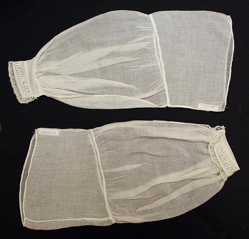 Undersleeves