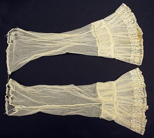 Undersleeves