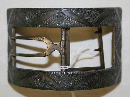 Shoe buckles