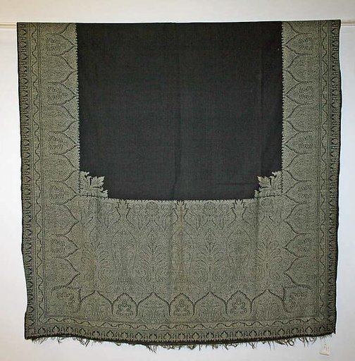 Mourning shawl