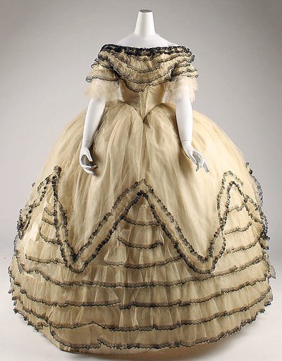 Ball gown