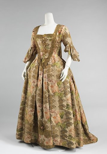 Robe à la française