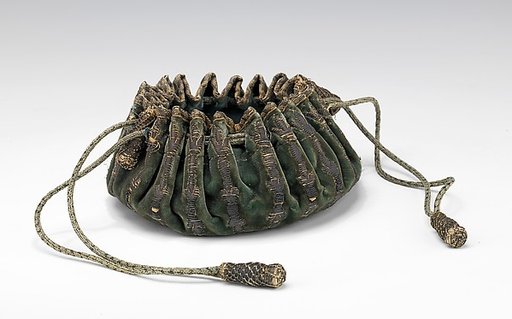 Gaming purse