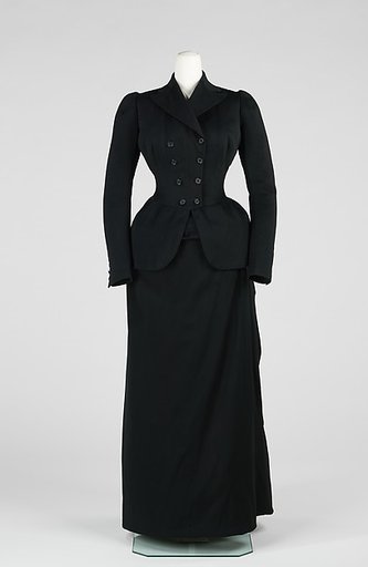 Riding habit