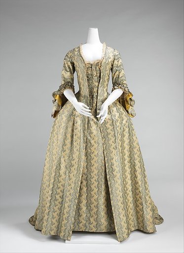 Robe à la française