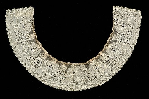 Collar
