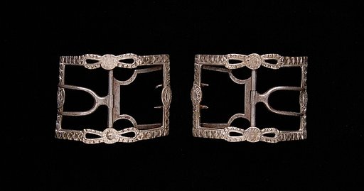 Shoe buckles