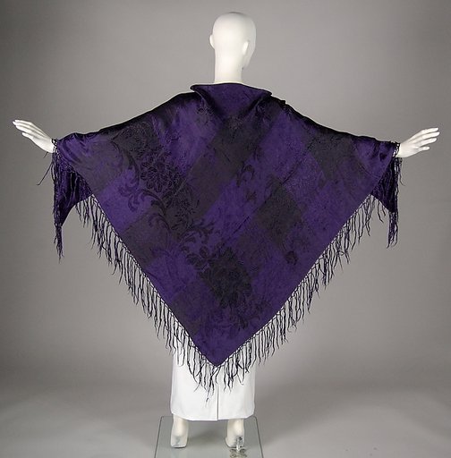 Mourning shawl