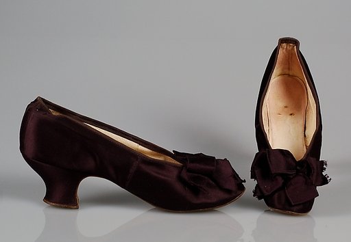 Evening shoes
