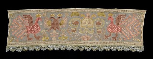 Bed curtain border
