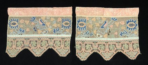 Towel borders