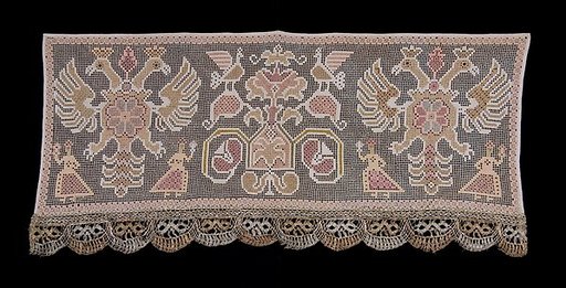 Bed curtain border
