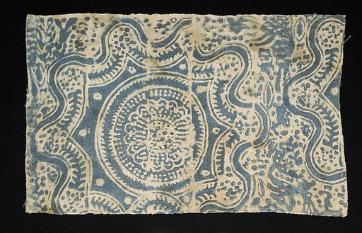 Textile fragment