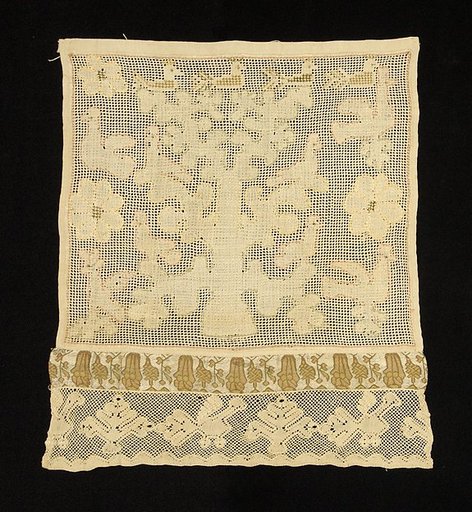 Towel border