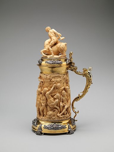 Tankard with cover