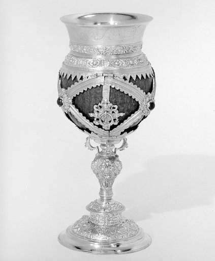 Cup