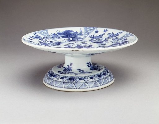 Standing dish