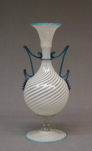 Vase with filigree decoration