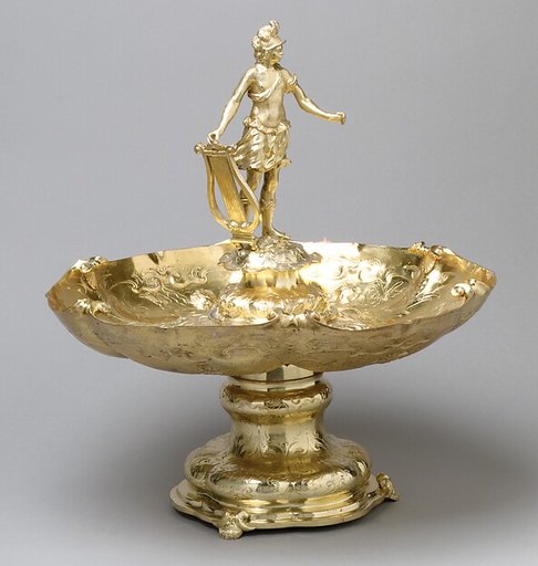 Table fountain
