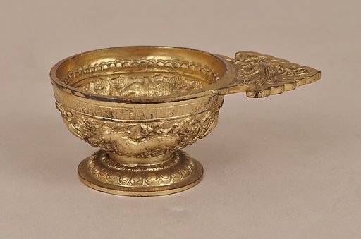 Cup