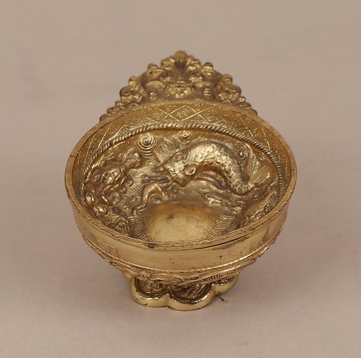 Cup