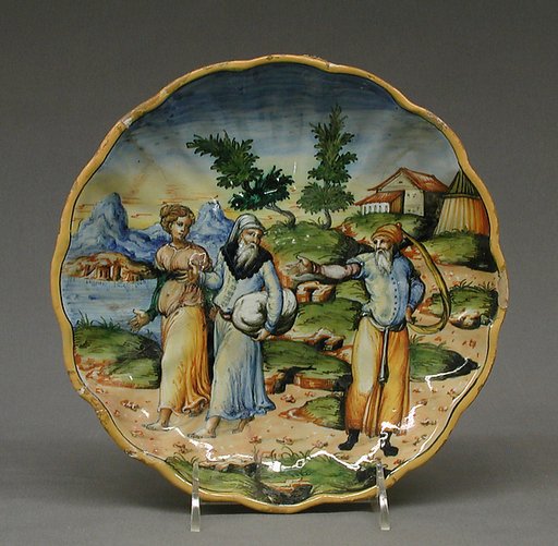 Footed dish