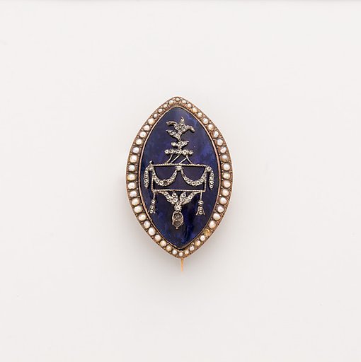 Brooch