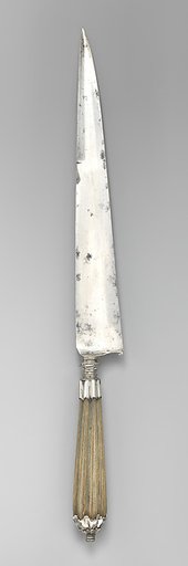 Huntsman's knife