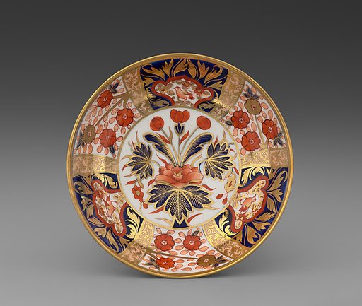 Saucer (part of a service)