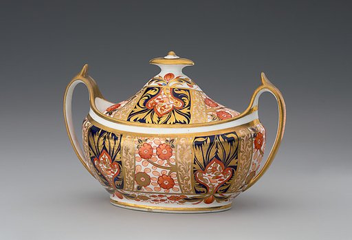 Sugar bowl (part of a service)