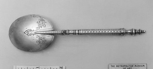Baluster top spoon